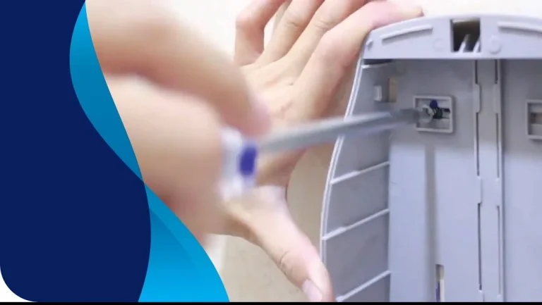 Lắp đế bình đựng xà bông Roto lên tường bằng vít